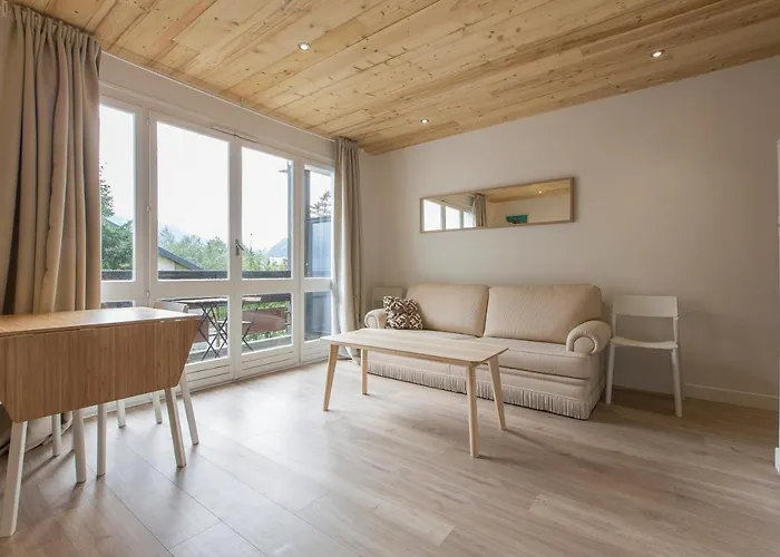 Les Periades Apartment